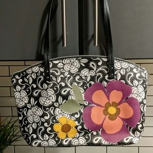 Floral shoulder bag